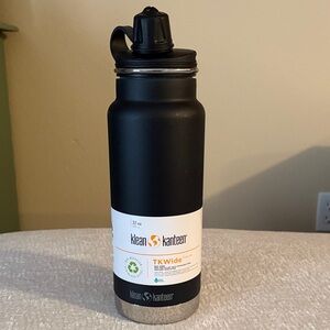 Klean Kanteen Black Insulated Water Bottle